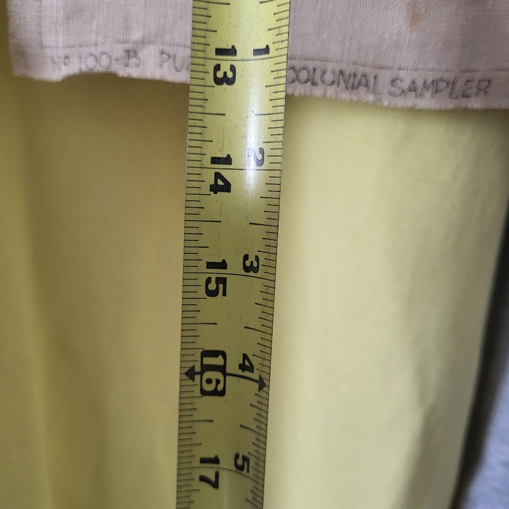 Pure linen Colonial Sampler - Picture 7 of 17